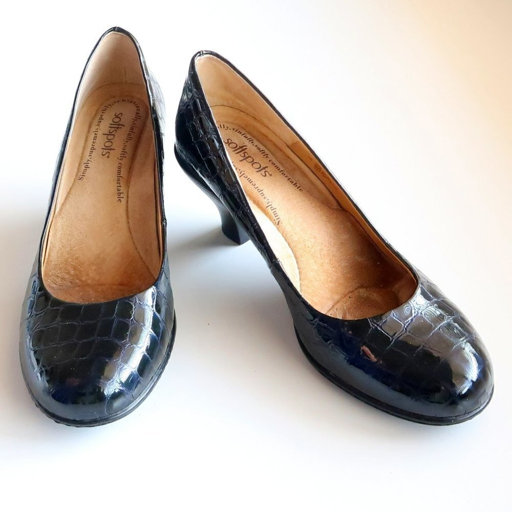 Softspots Black Crocodile Embossed Patent Leather Pumps / Heels / Comfort Shoes